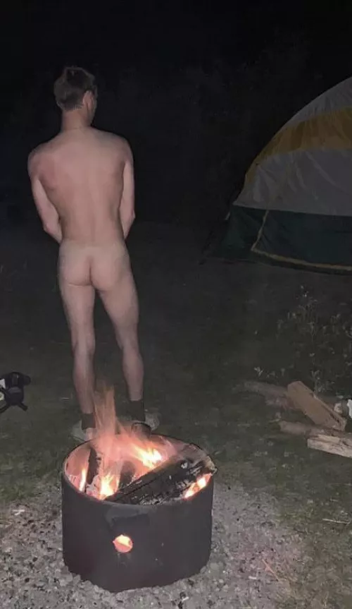 Anyone want to do a camping trip this weekend? π