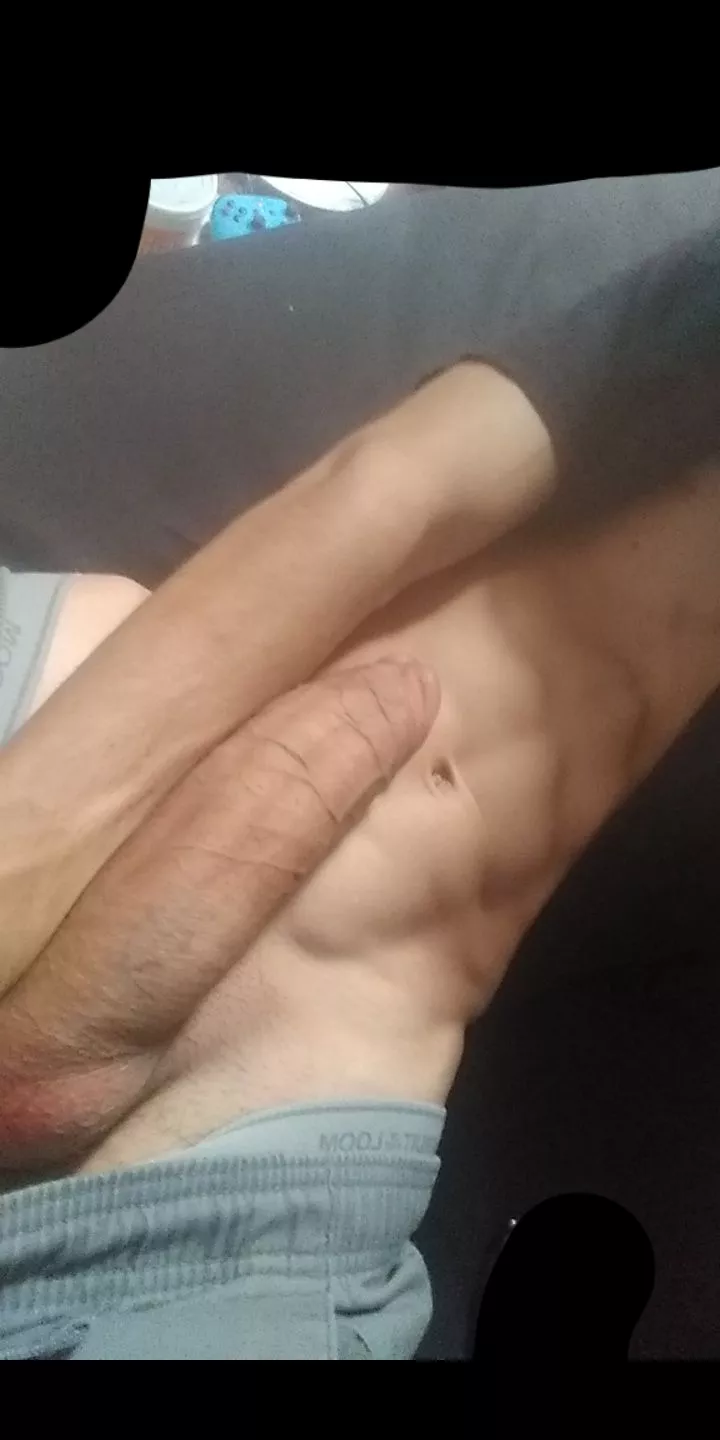 Anyone want to see more of this big guy tonight??? Anyone want to see more of this big guy tonight???