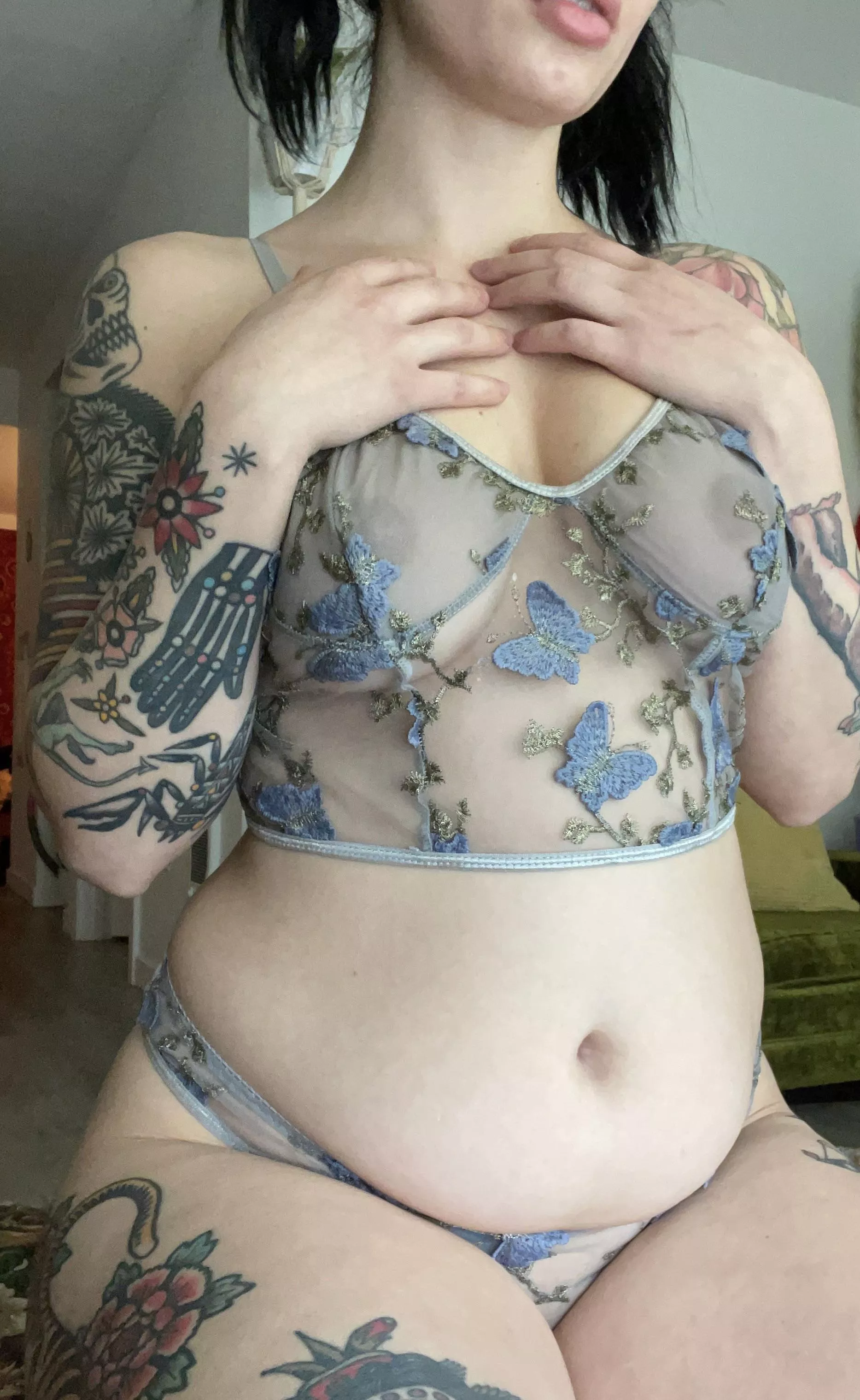 Anyone want to sponsor a stuffing for today? Will make a personal video ❤️