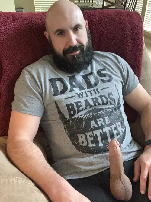 Are dads with beards really better? I think we are.