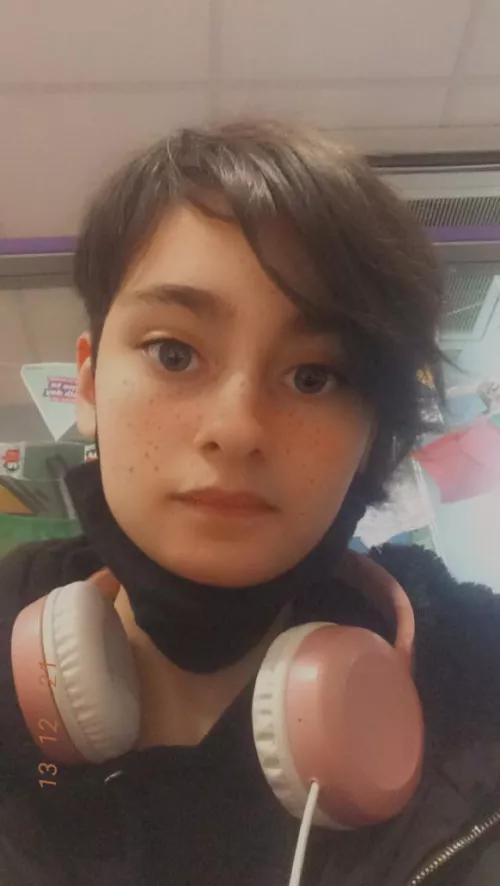 Are ftm femboys allowed here :)