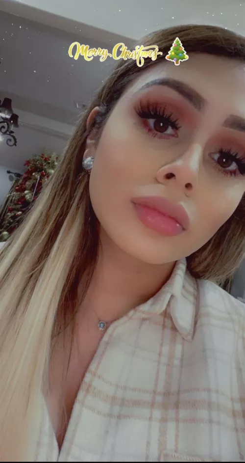 Are my lips big enough to post in here?