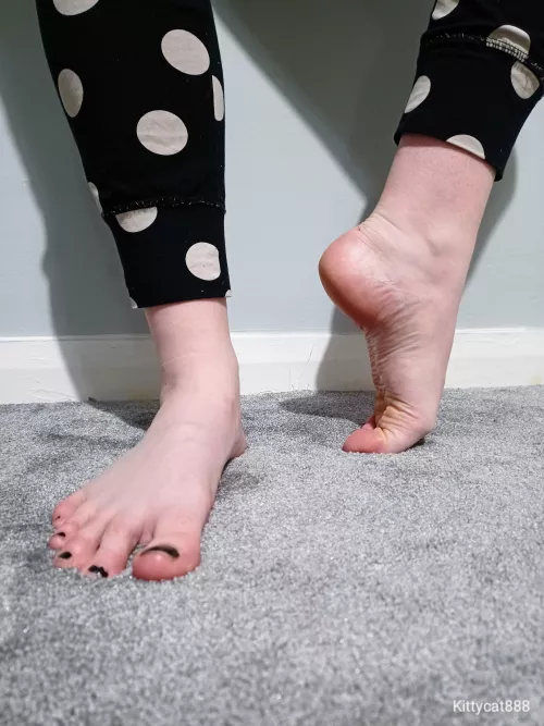 Are my toes and arches alright?