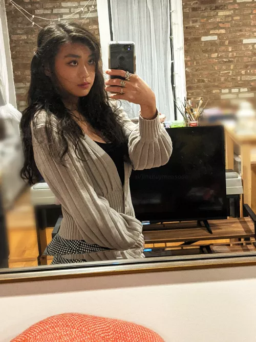 are non-nudes allowed here? posting anyway ๐