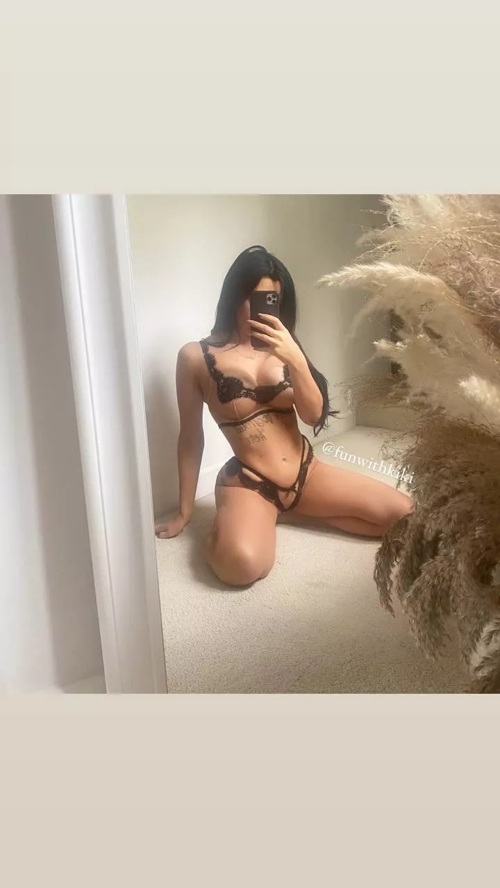 Are petite sexy Barbies your type ? FREE TRIAL LINK IN COMMENTS🔥🔥 don’t keep your slutty doll waiting…KINK & FETISH FRIENDLY😋👅💓