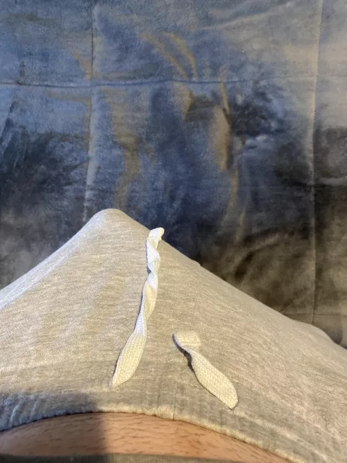 Are the sweats doing a good job hiding it? 😅