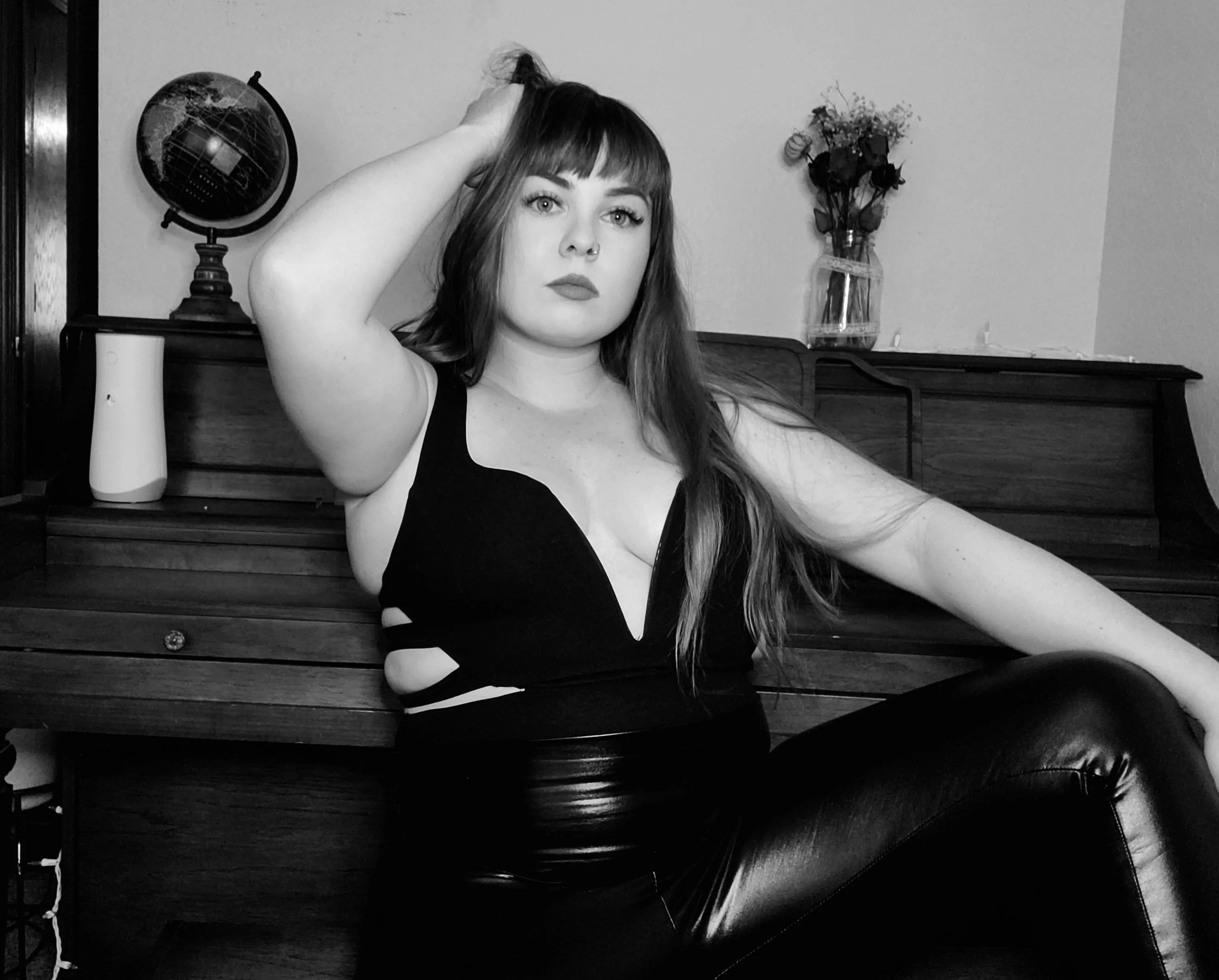 Are you ready to rip these leather leggings off of me?