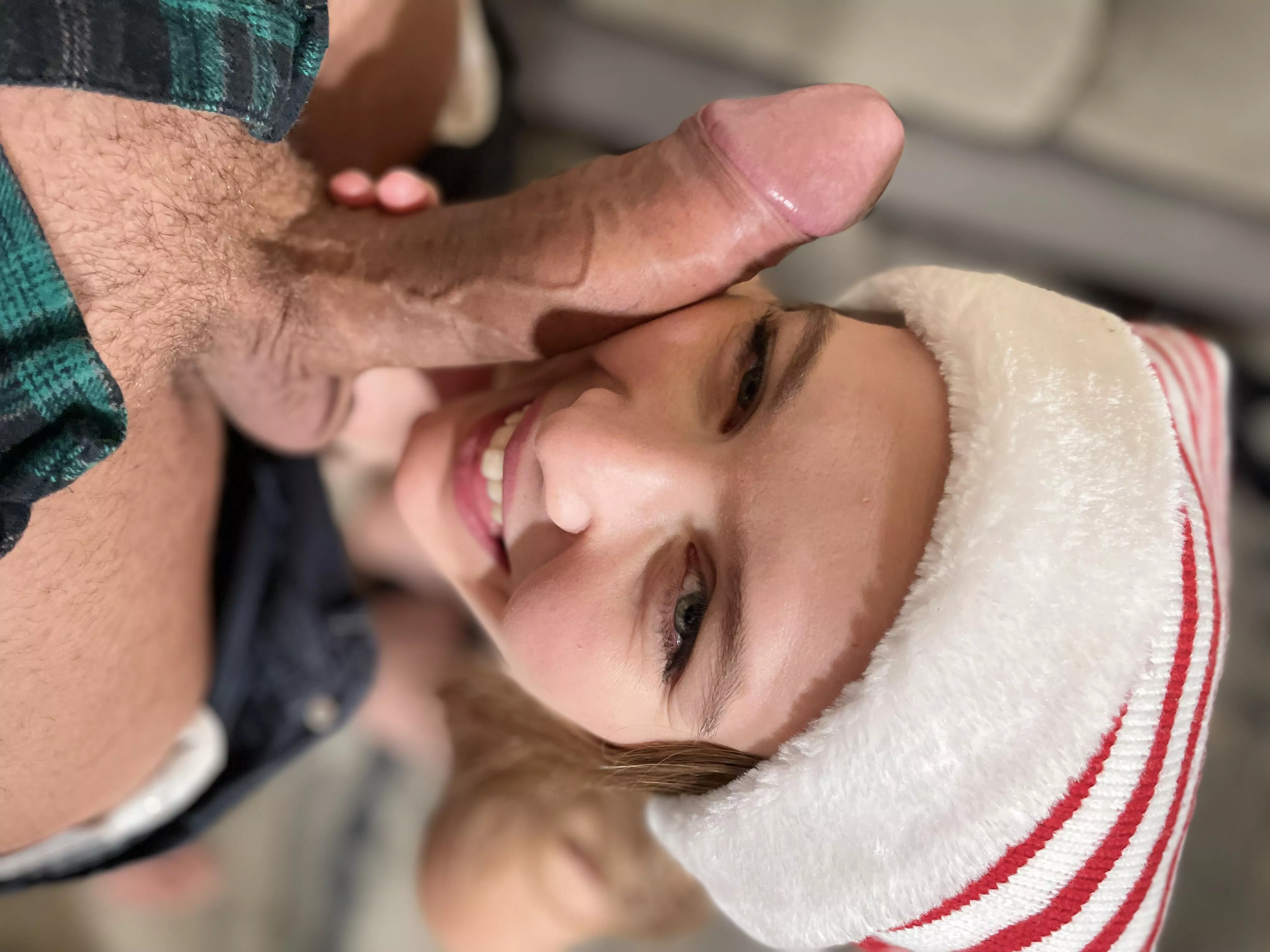 Are you still accepting holiday pictures?