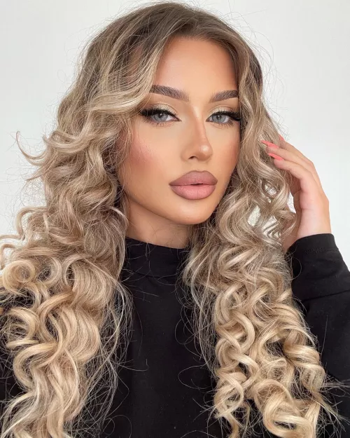 @argjendab