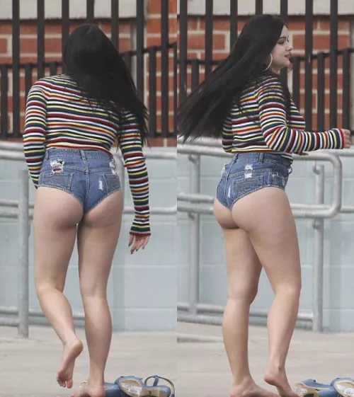 Ariel Winter needs to be spanked for a couple of hours!