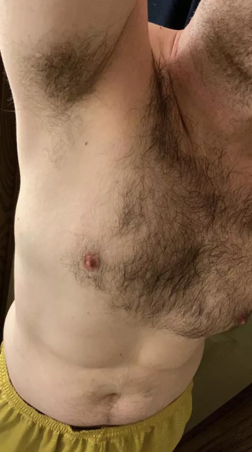 Arm-up Wednesday. That’s a thing right😈