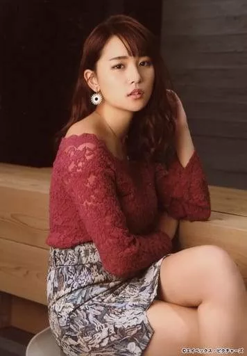 Asakawa Nana's red doily style