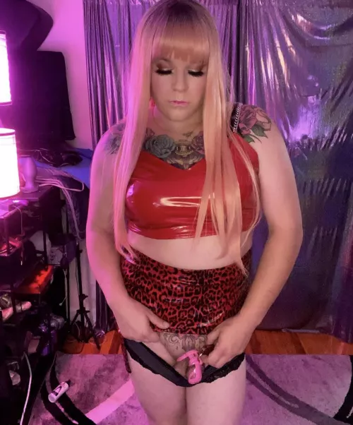 Ashamed of my tiny clitty