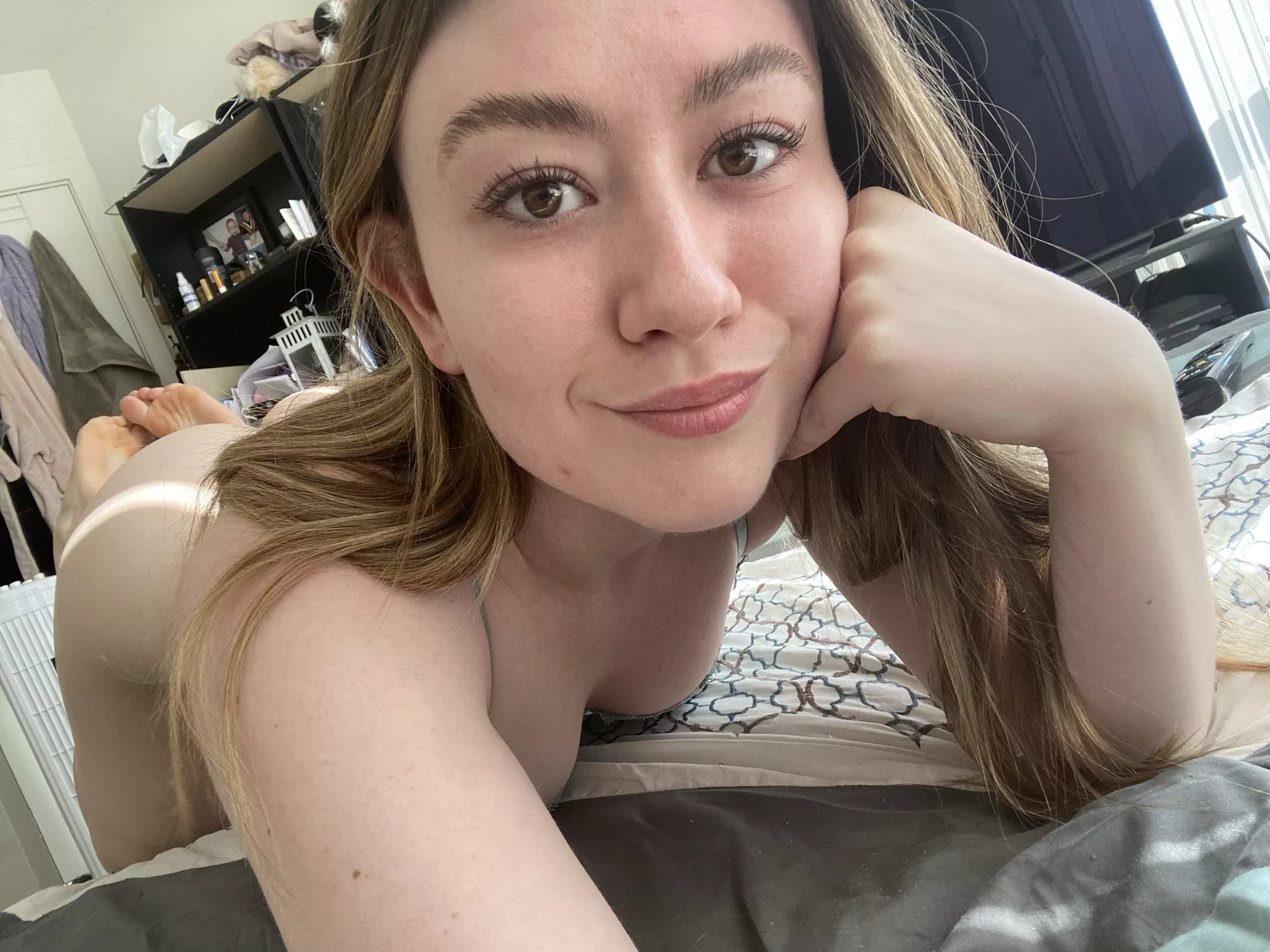 Ass, tits, and toes all in one pic! What more could you ask for? Ass, tits, and toes all in one pic! What more could you ask for?