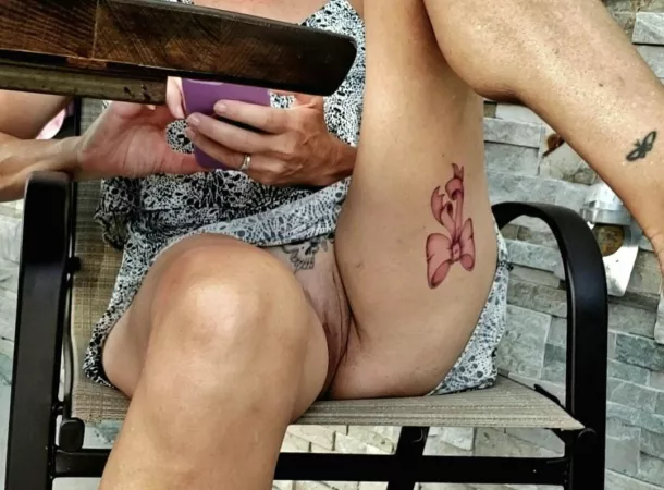 At sidewalk Cafe on a summer afternoon π