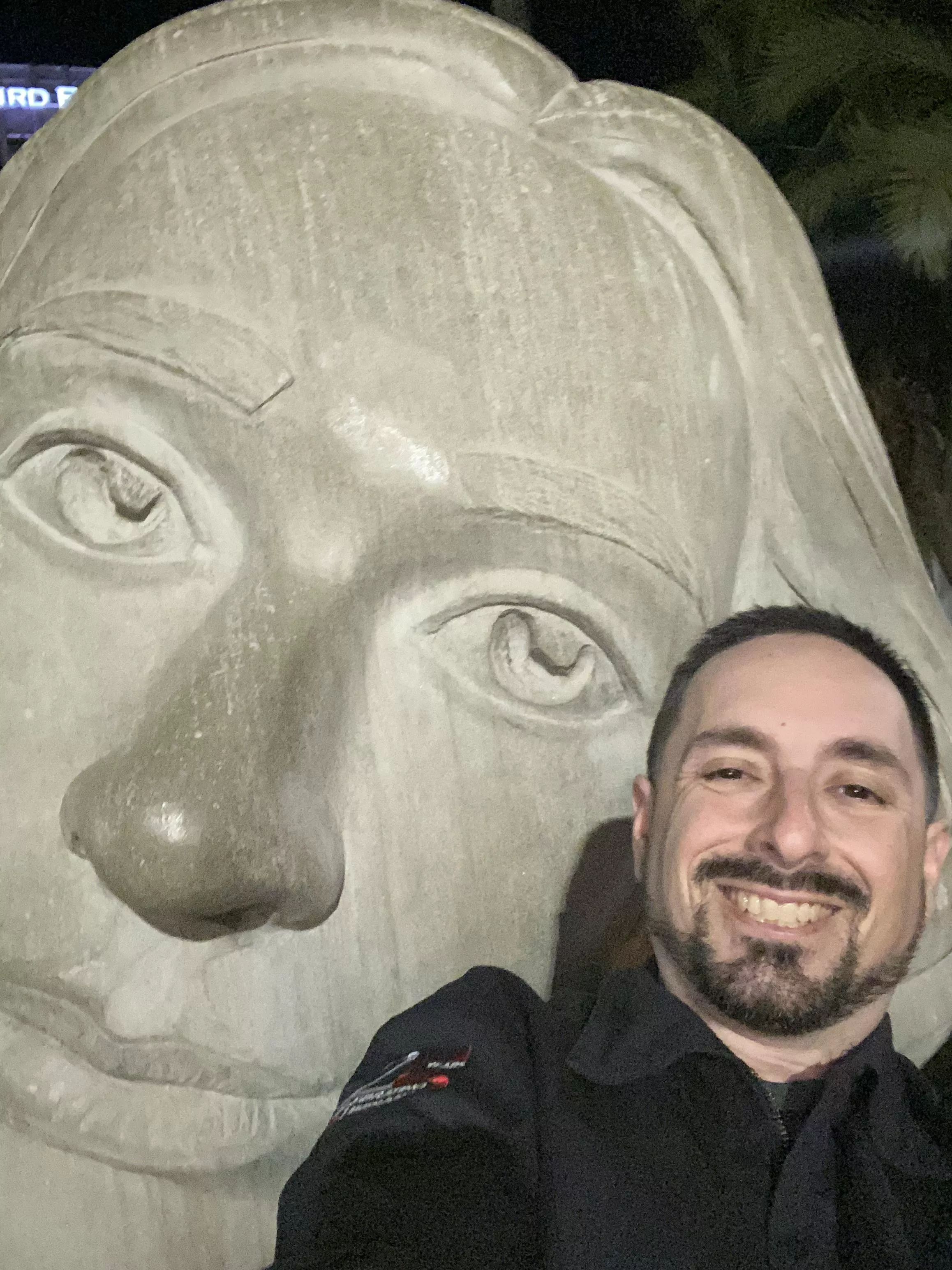 At the end of my 40th birthday, I was walking along my city’s downtown lake park when I came across this lady laying around… At the end of my 40th birthday, I was walking along my city’s downtown lake park when I came across this lady laying around…