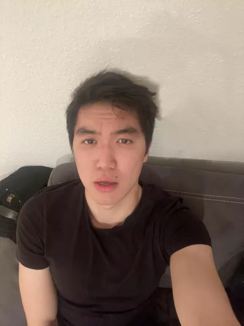 at this point I’m convinced i’m not that pretty haha