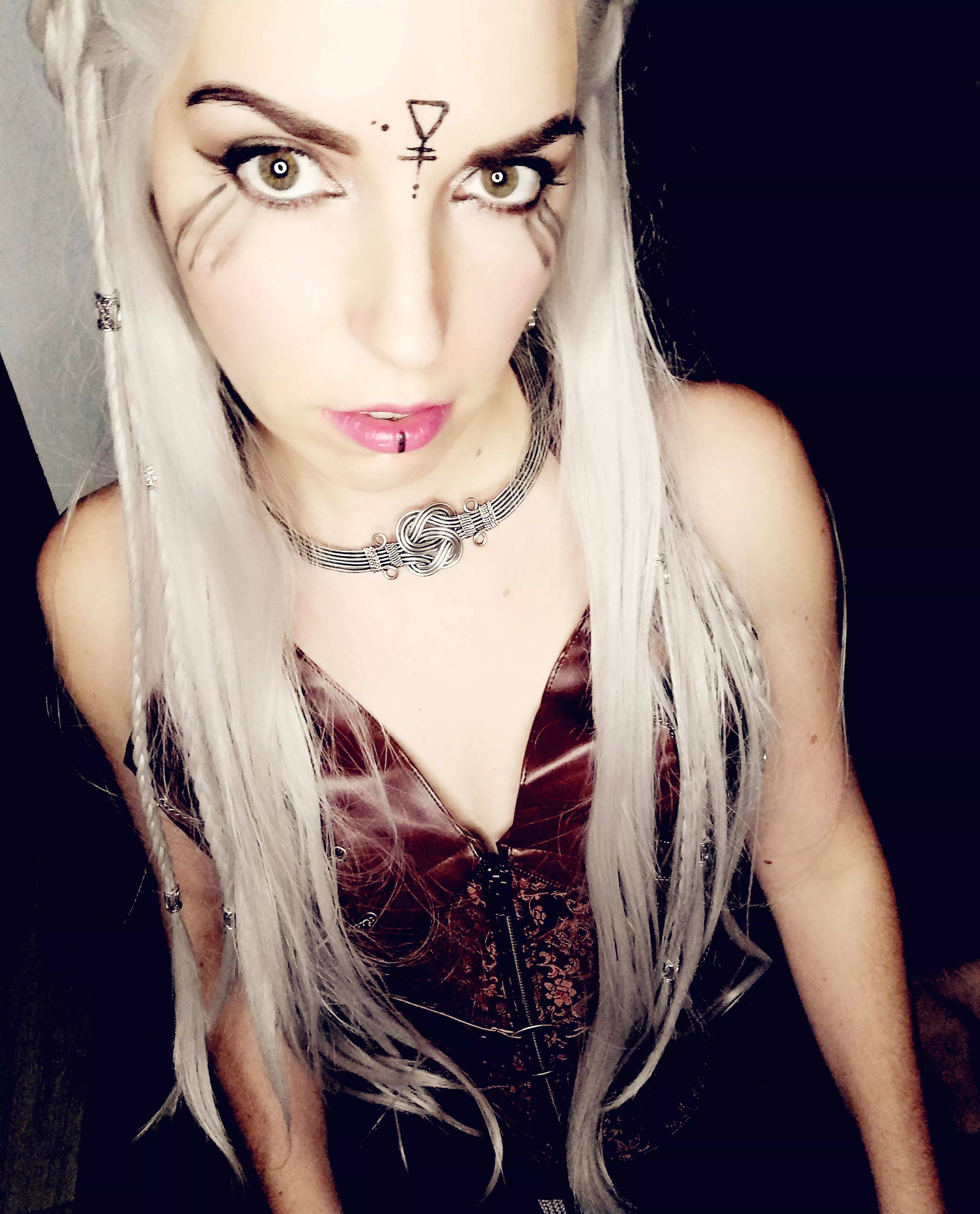 Attention newbie ! Freydis as Lagertha from Vikings Attention newbie ! Freydis as Lagertha from Vikings