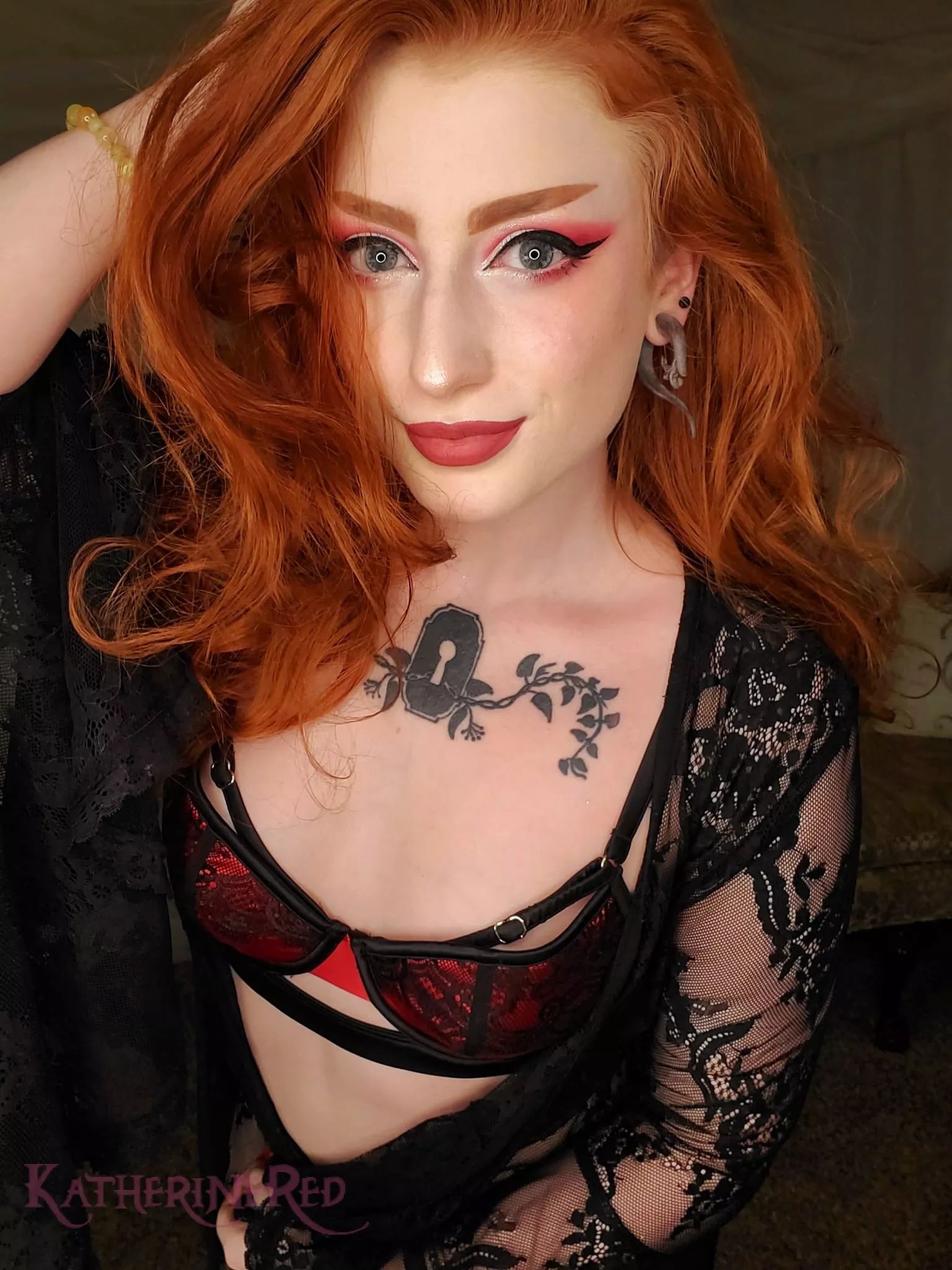 *Available while this is up!* Give into the Fiery Humiliatrix of your beta dreams. CBT, SPH, Degradation, Findom, [Sext] [Vid] [Fan]club [Dom] [Fet]ish Cock[Rate]
