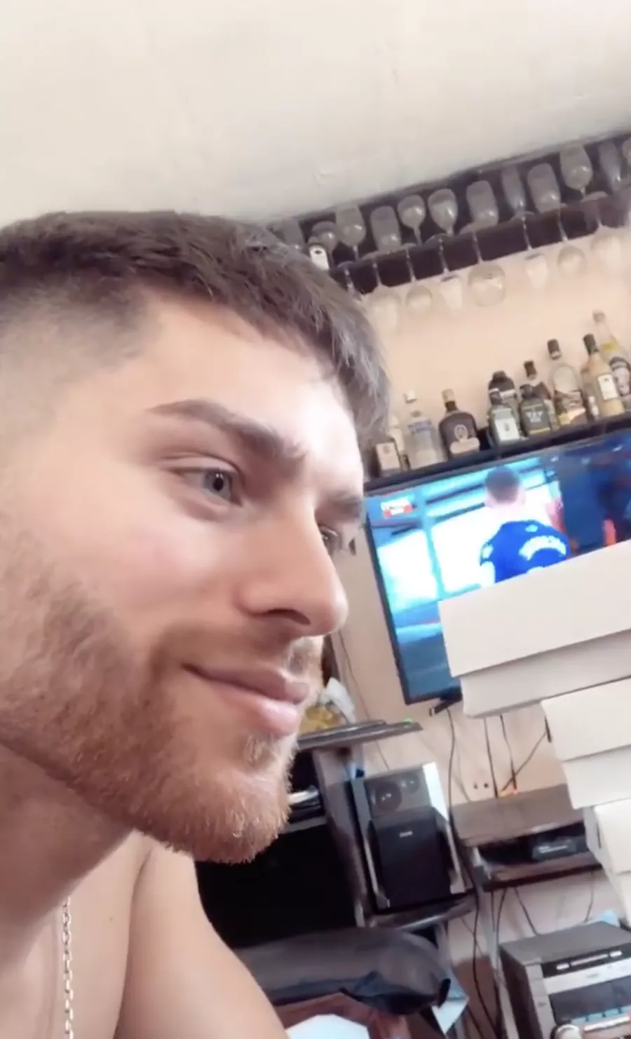 Average Massachusetts boy in Brazil. Hi everyone !