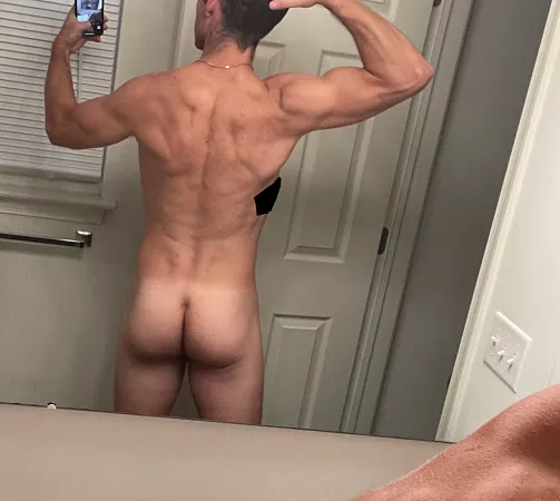 Back and butt today [m]