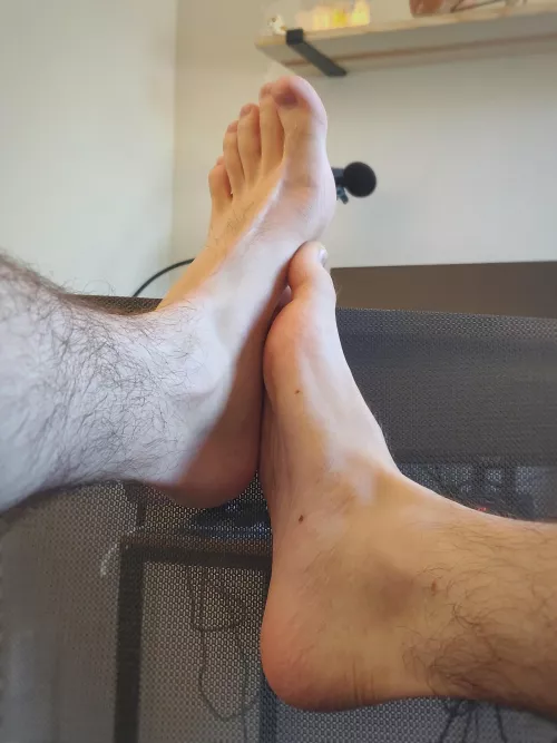 Back by request, just hanging around 😛