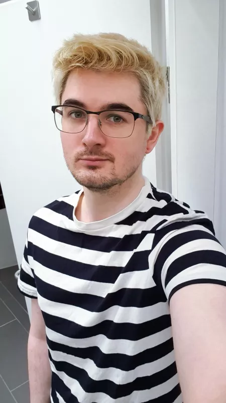 Back in blond šš¼āāļø