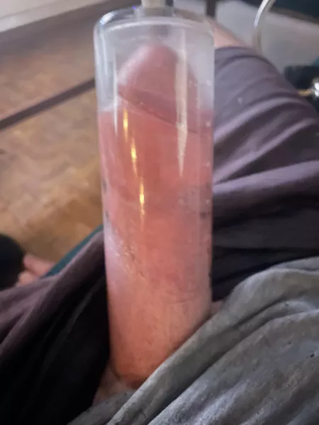 Back in the tube. Such a comfy place to lounge around.