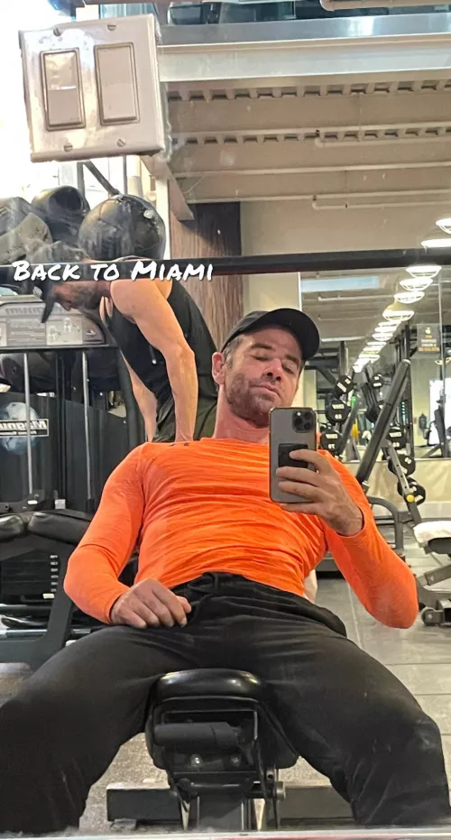 Back to miami . Back to training 💪🏼SC mascvglnyc2