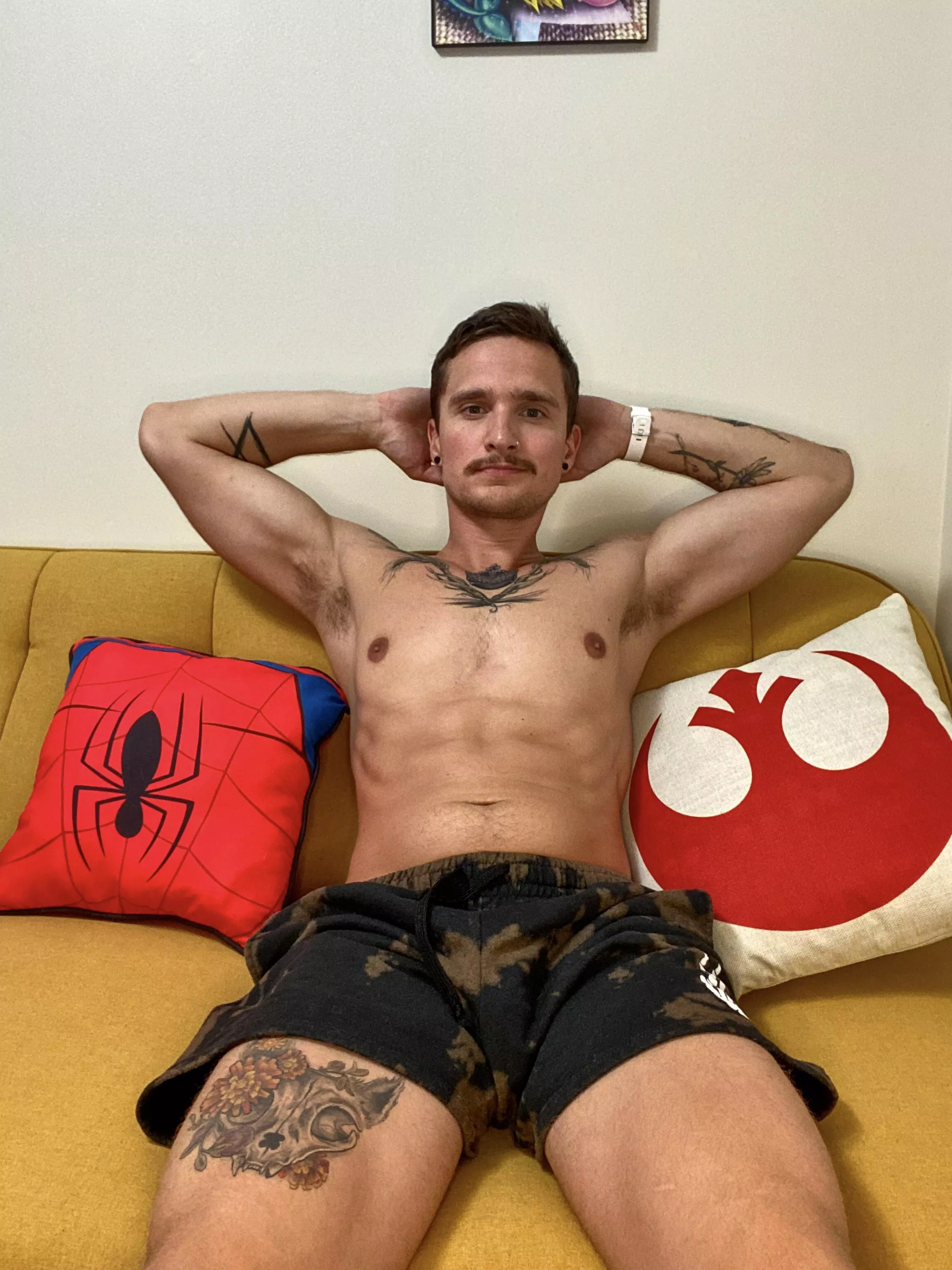 Back to work after a week off with my partner. Happy Monday fellow Gaymers. Back to work after a week off with my partner. Happy Monday fellow Gaymers.