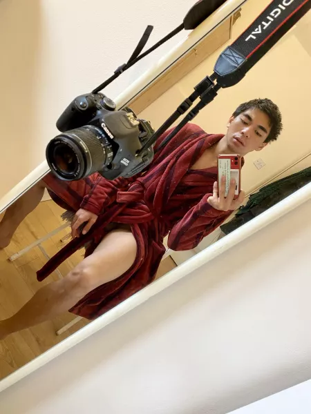 Balls out for a chilled weekend fam🥚😜