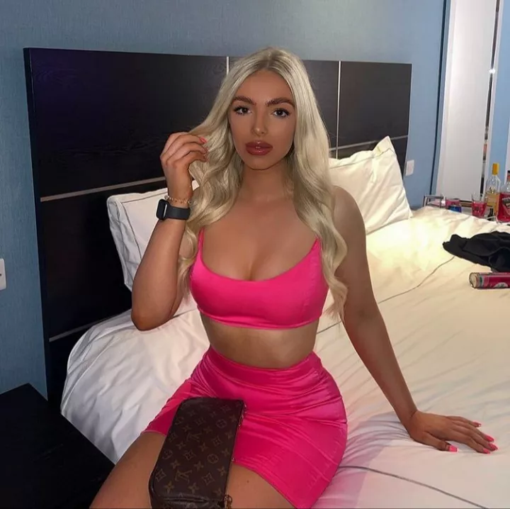 Barbie blonde