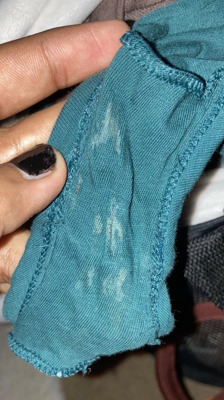 Barely legal Latinas cousins panties (smells very floral around the anus part and discharge smells amazing)