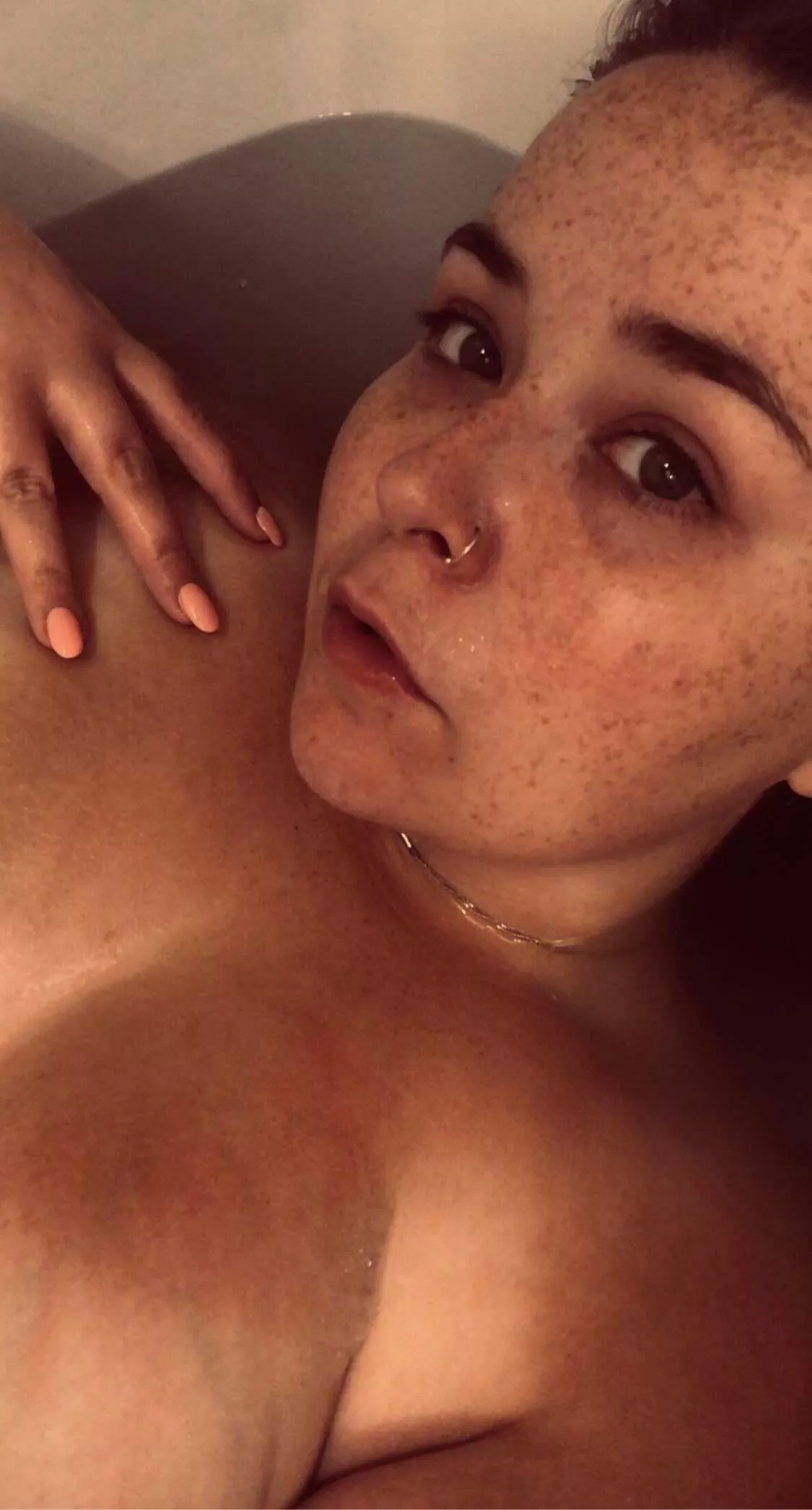 Bath time! Anyone want to join me? 🥰🥰 Bath time! Anyone want to join me? 🥰🥰