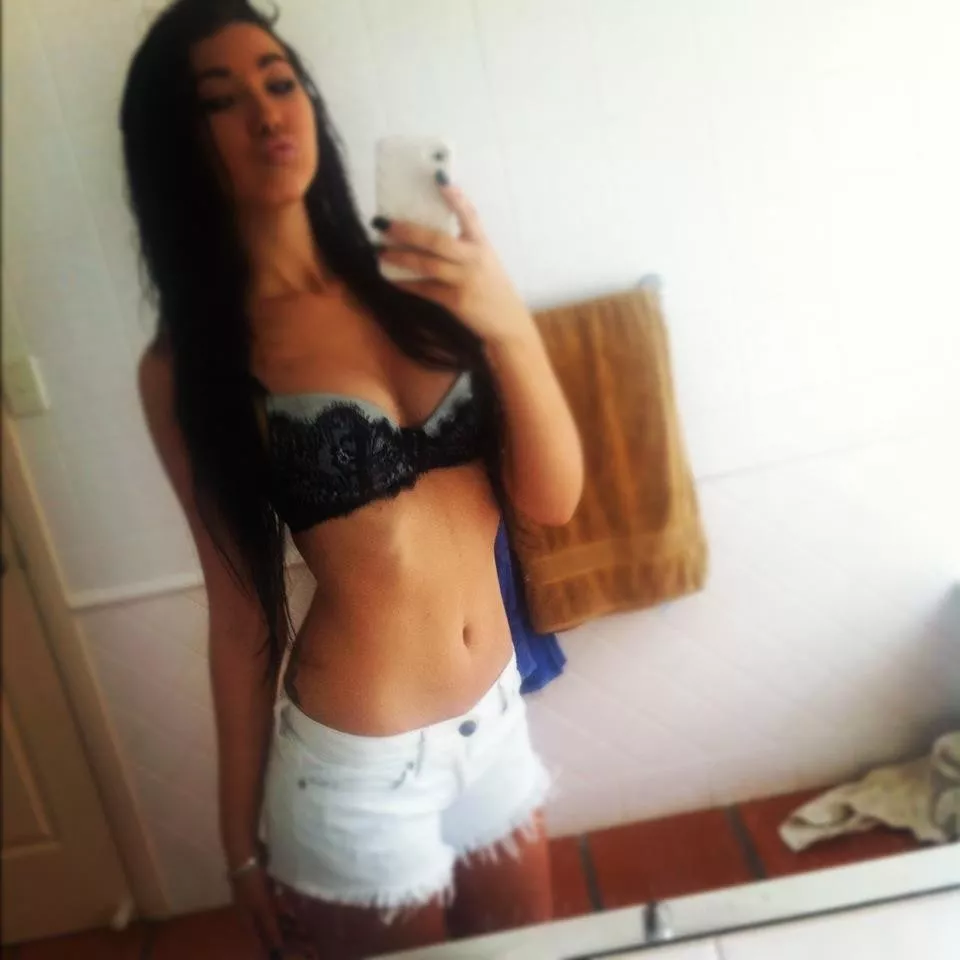 ??Bathtime Babes Netsy & Tiffa y doll explosive sex & orgasms