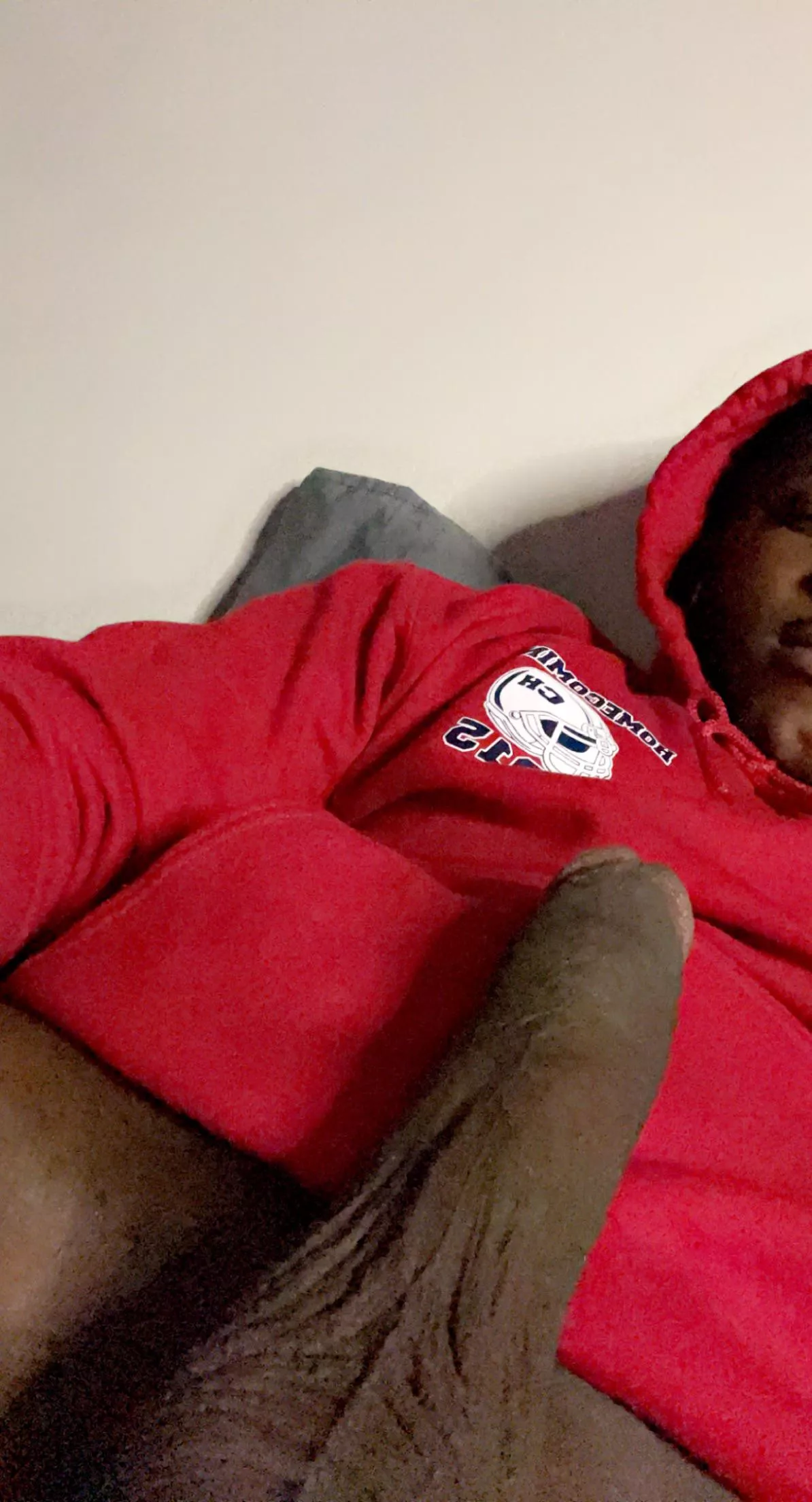 BBC top. Looking for a horny thick bottom to wake him up. 👻htalib17 😏 BBC top. Looking for a horny thick bottom to wake him up. 👻htalib17 😏