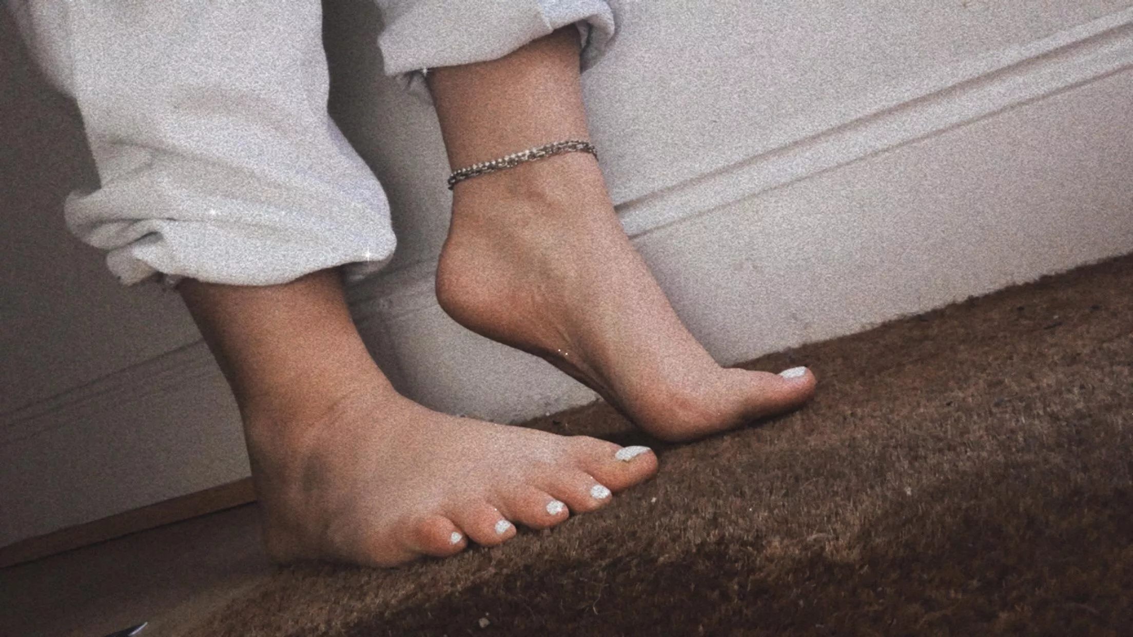 Be careful, or il be standing on your face next.