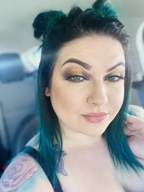 Be honest, am I pretty ?