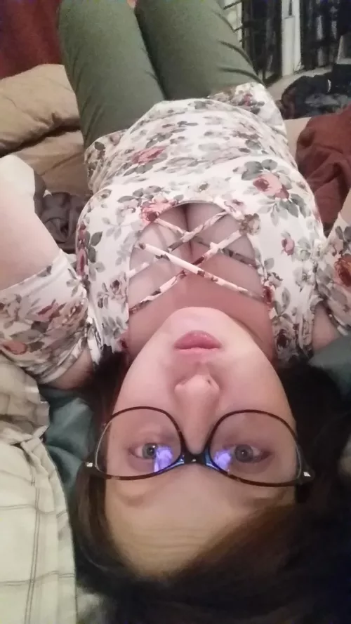 Be honest how good does my bbw gfs cleavage look here?
