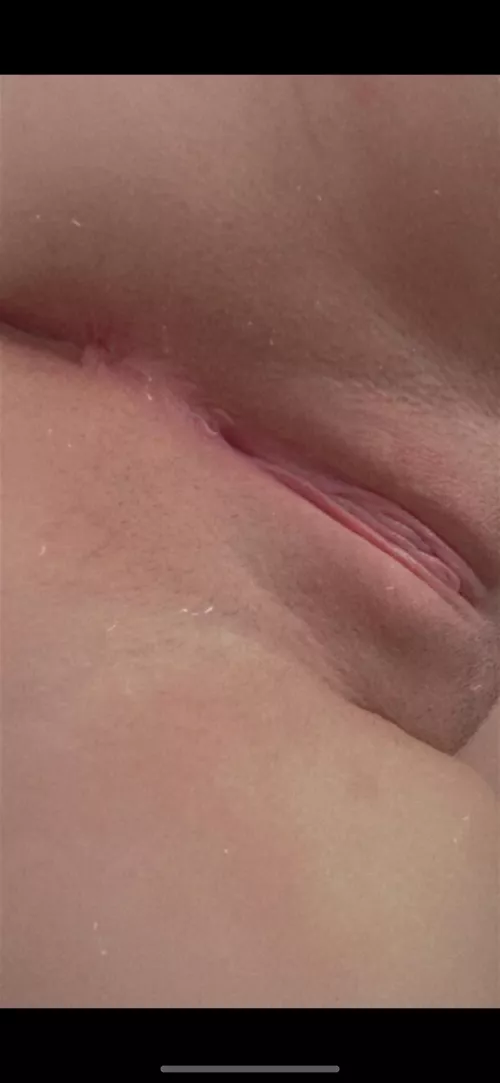 be honest would you lick my pussy?