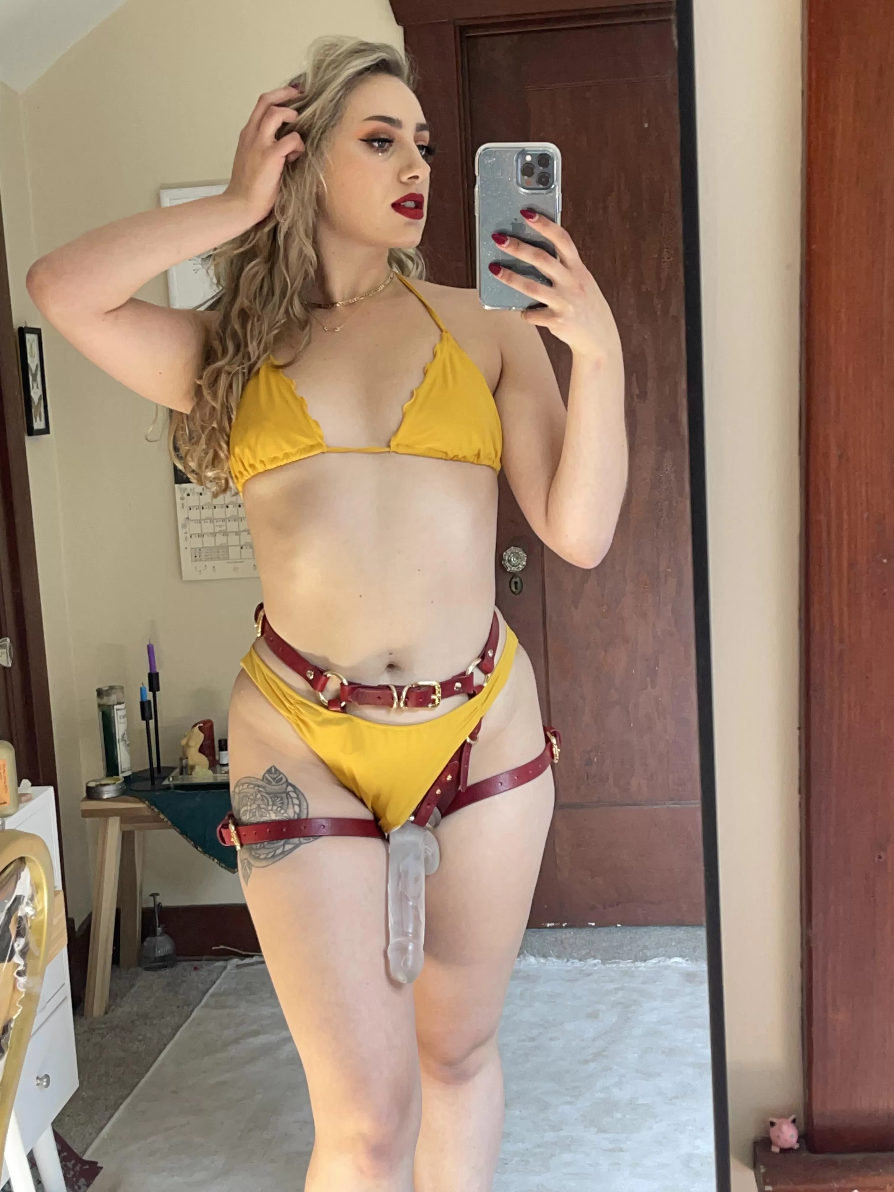 Beach day today 😉 what would you do if you saw Me like this in public? [oc] [domme]