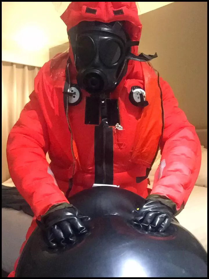 Beaufort Mk9 Sub Escape suit fun….