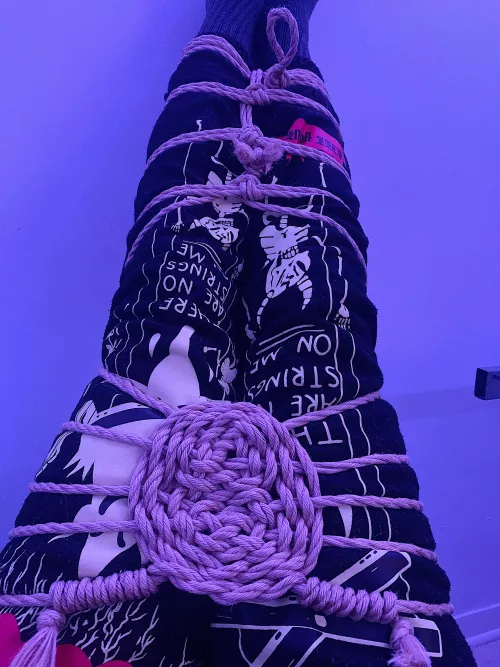 Been a hot minute since I did a self-tie.