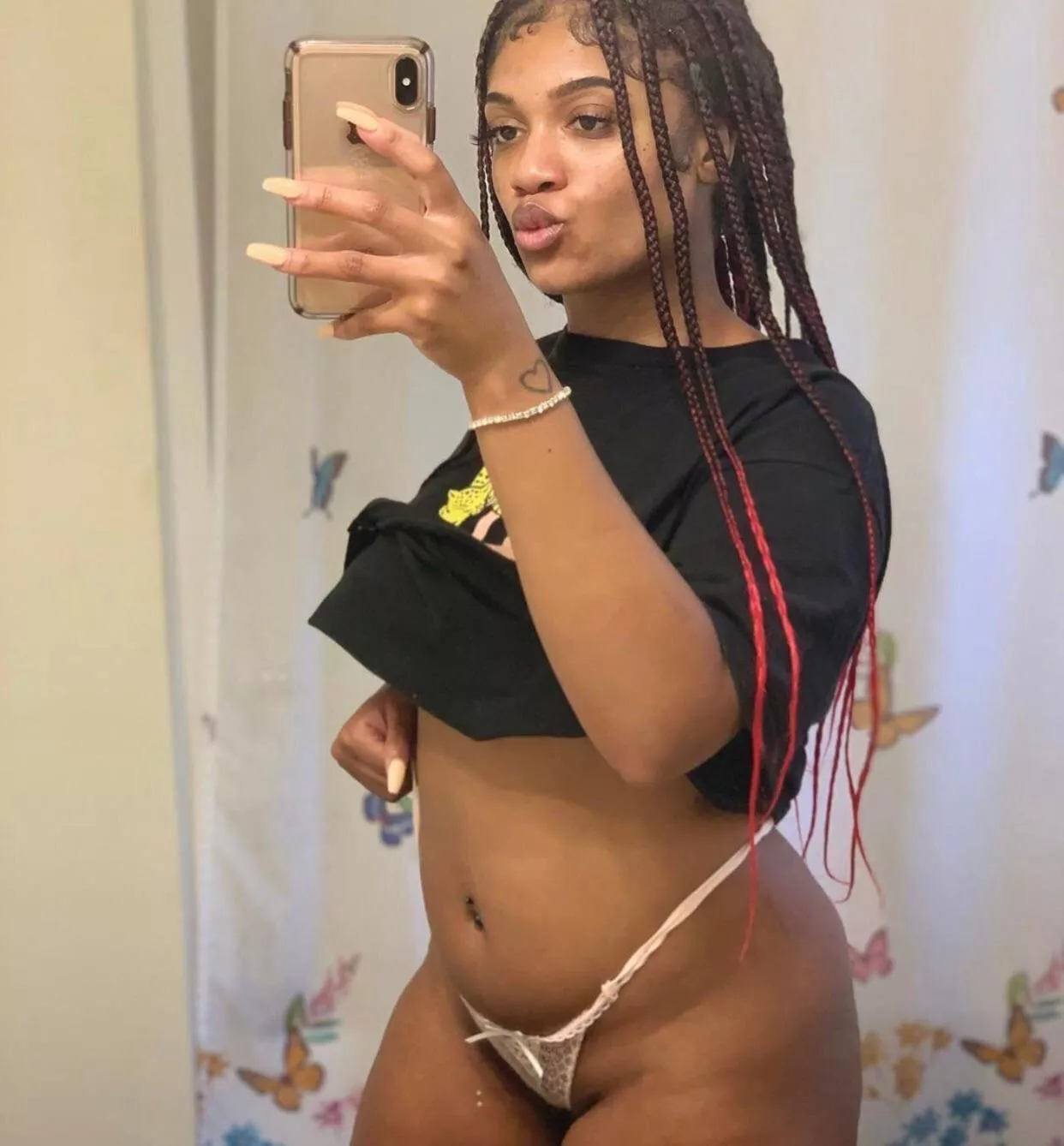 been awhile since I posted my n***** lips & hips so here they are 😩 been busy being the cheap n***** bitch I am & doing mommy duties , sorry sirs I know my weave deserves spit as usual 😩 KIK// FineAssSub