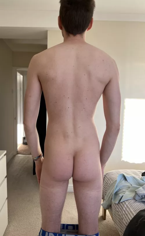 Behind view 🍑