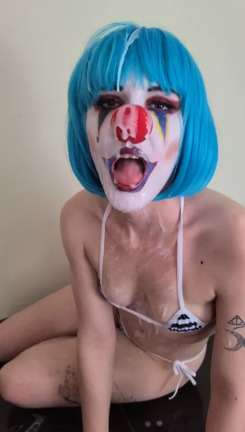 Being a messy cum covered clown girl 🤡