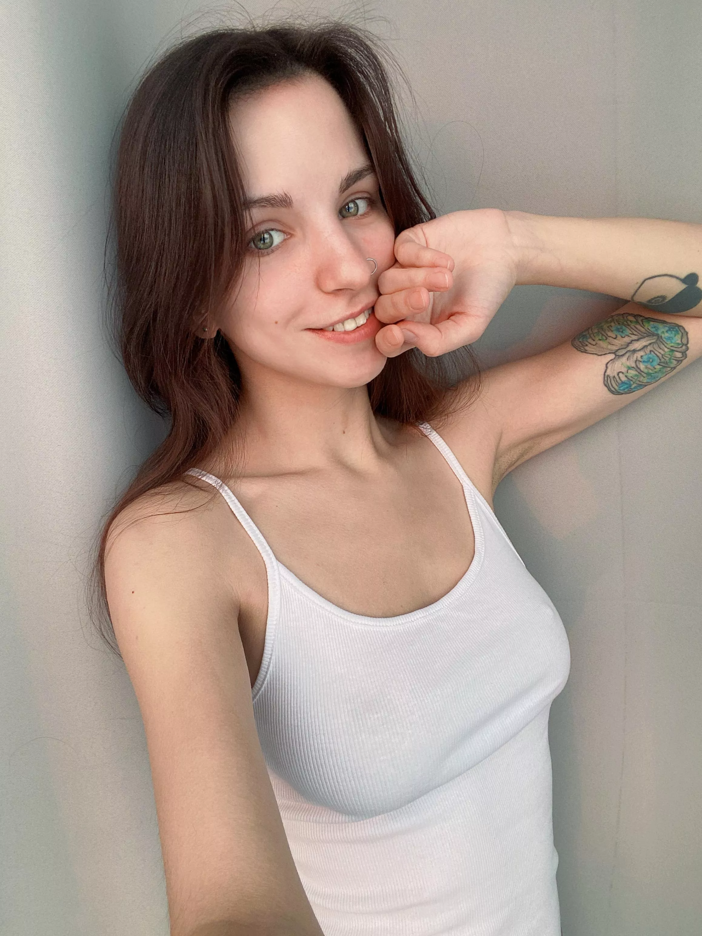 being braless is genius, isn't it?😛