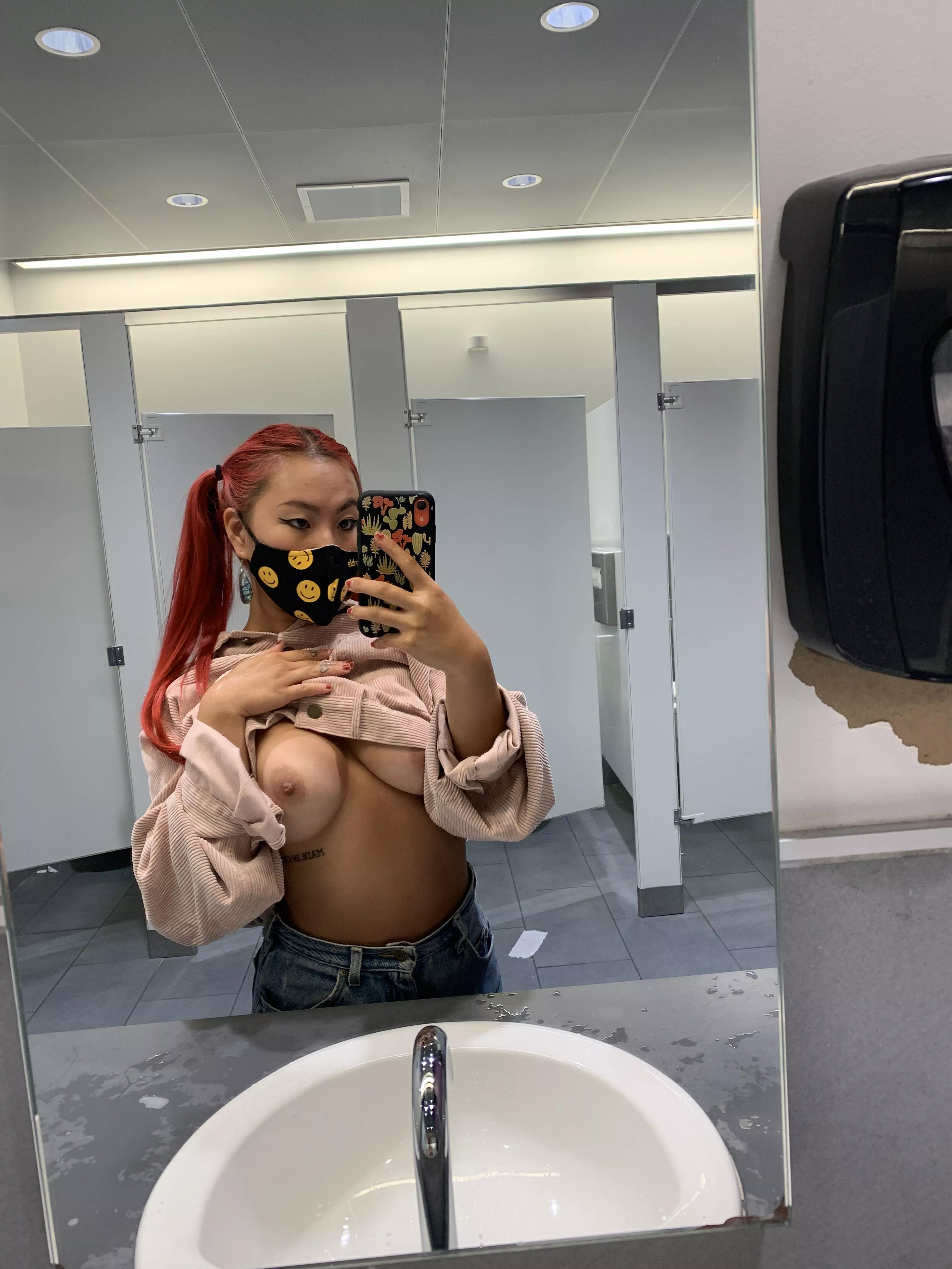 Being naughty and ditching class to take nudes in the school bathroom🤫😇😜link below Being naughty and ditching class to take nudes in the school bathroom🤫😇😜link below