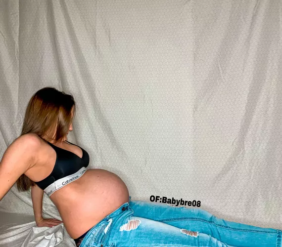 Being pregnant has my hormones raging😛 . I need a SD 🔥💦