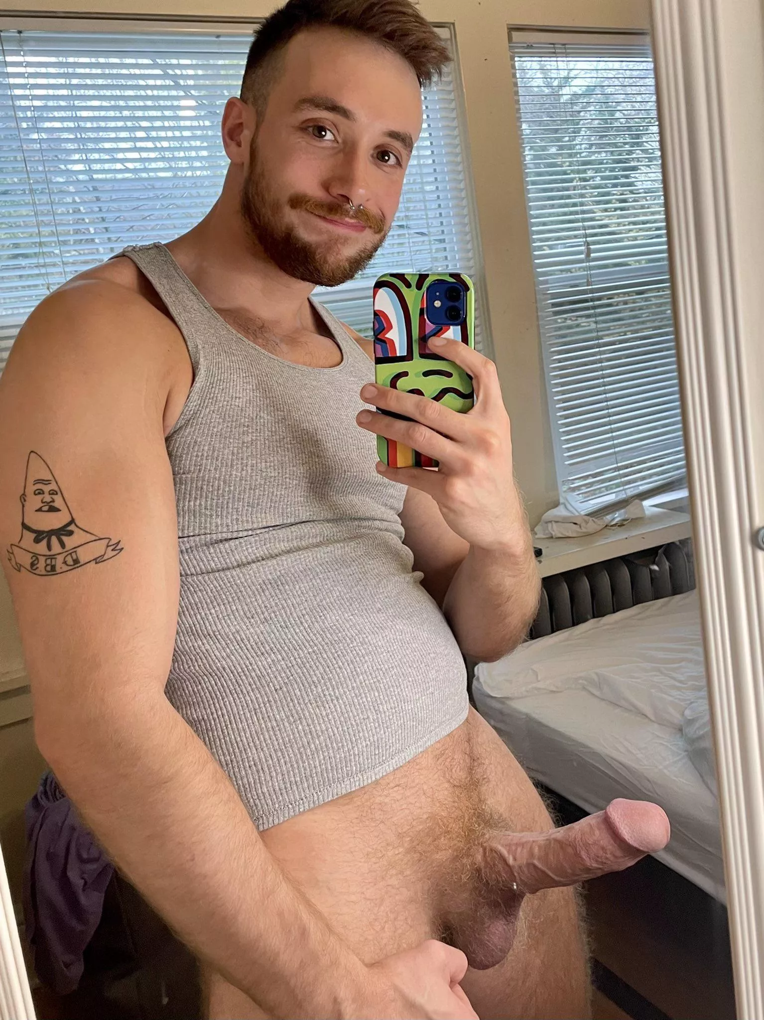 Belly beard and fat dick